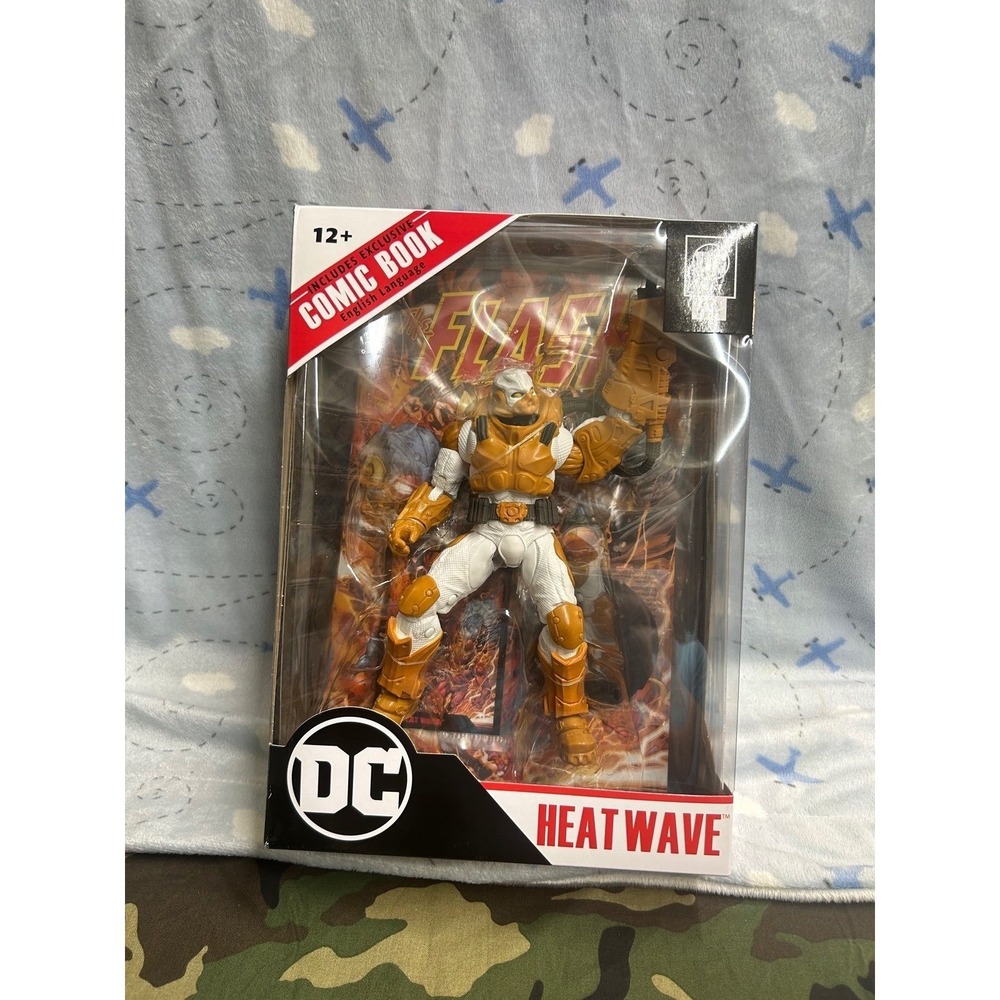 Mcfarlane dc page punchers heat wave